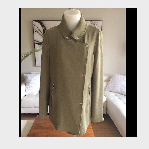 Aritzia Jackets & Blazers - Aritzia Wilfred Forest Green Jacket